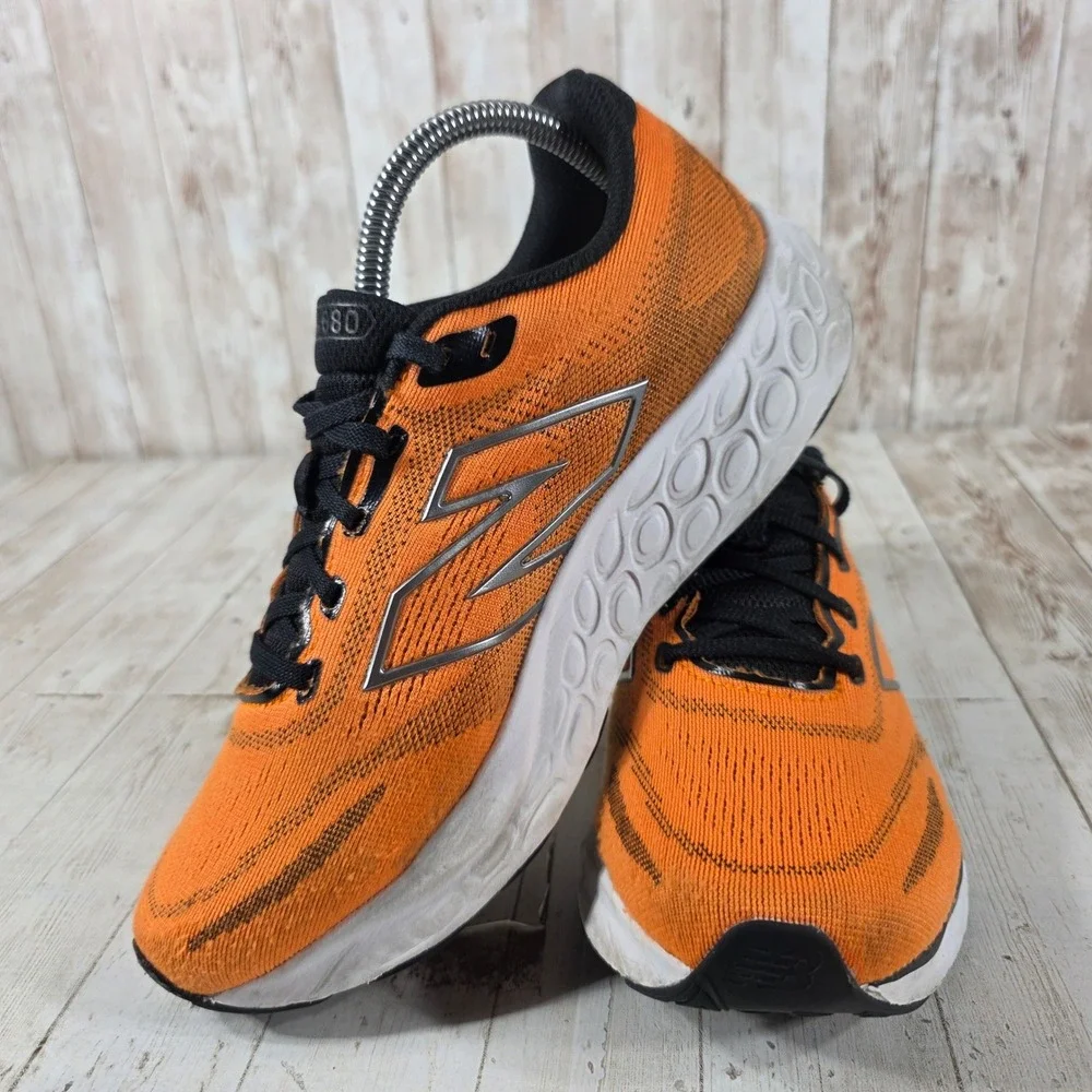 New Balance Fresh Foam 680 v8 Orange Black Running Shoes M680RO8 Womens 8.5 Wide